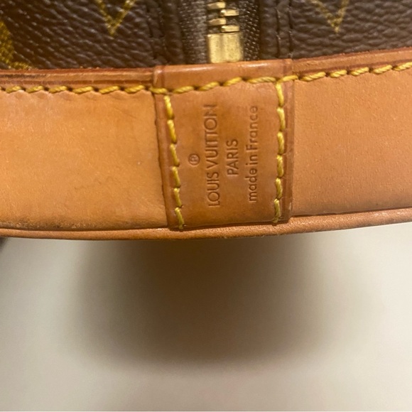 Vintage Louis Vuitton Monogram Alma PM - Picture 2 of 16